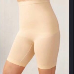 Shapermint Essentials NWT size All Day Every Day High Waisted Shaper Shorts